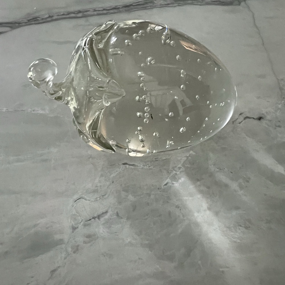 Vintage Strawberry paperweight - Picture 2 of 4